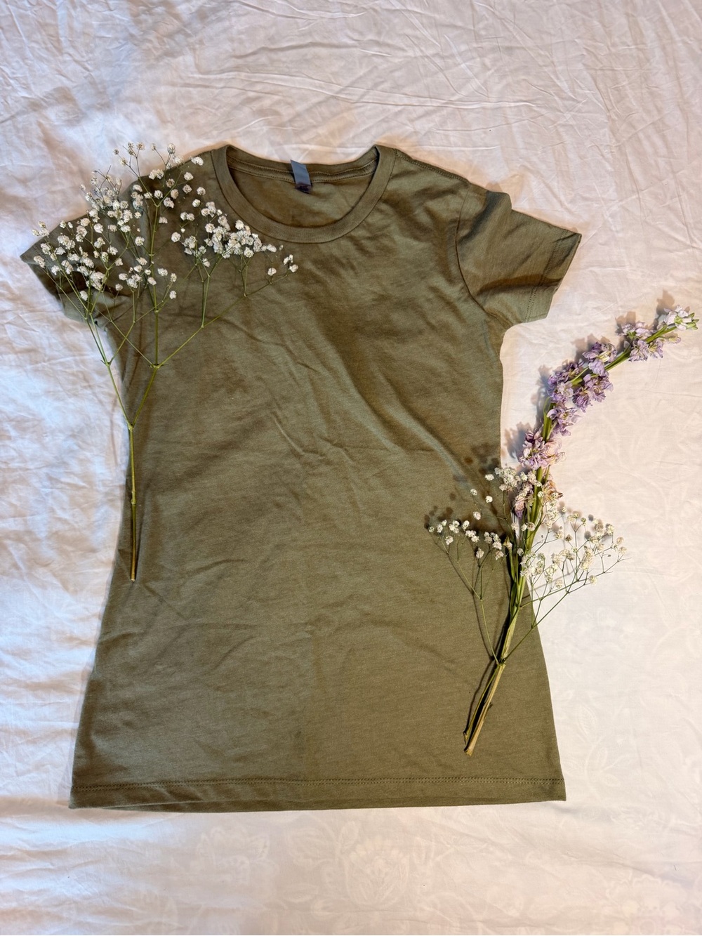Gildan Olive Green Women's Short Sleeve Crewneck Tee